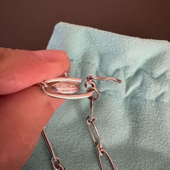 Tiffany and Co. Solid Heart Bracelet - Picture 2 of 4